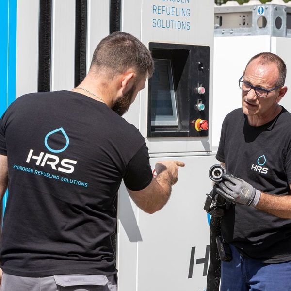 Hydrogen refueling station maintenance