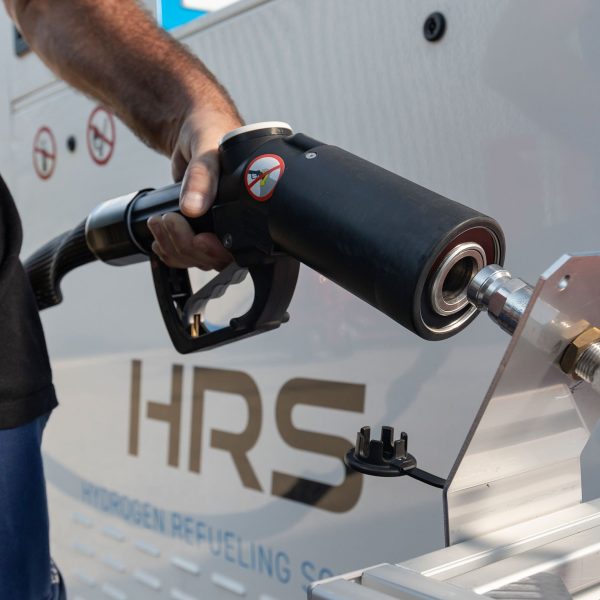 Hydrogen refueling station