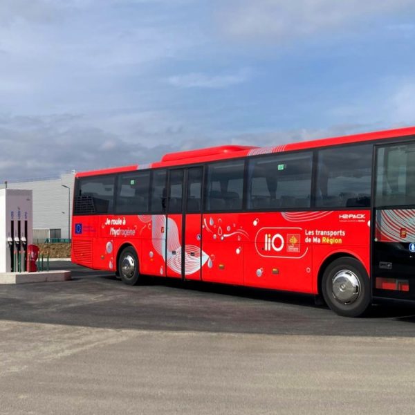 HRS-station-hydrogene-autocar